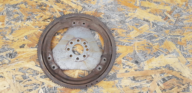 Маховик с зубчатым ободом Mercedes Sprinter 1 2-t