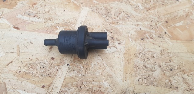 Клапан вентиляции бензобака 6Q0906517A VAG