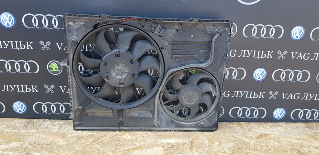 Кожух радиатора охлаждения 7L0121203G VAG