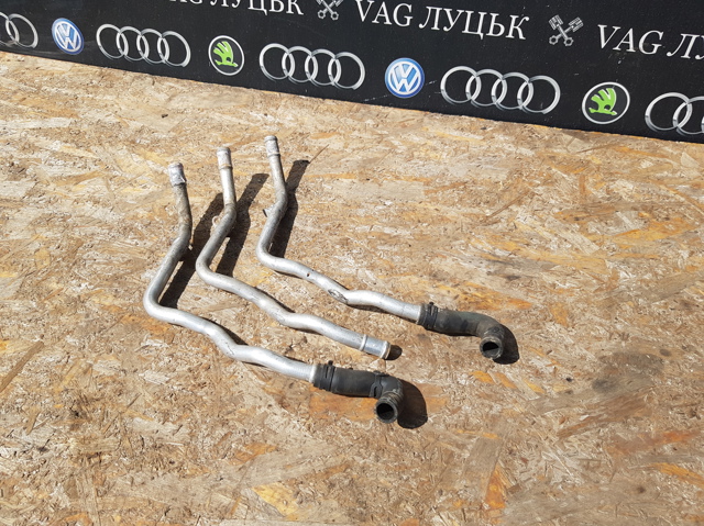 Шланг радиатора, нижний 7L0819329A VAG