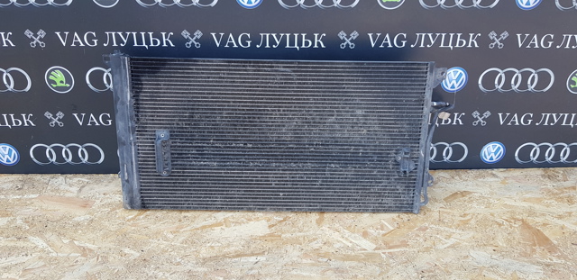 Трубопроводы и радиатор кондиционера 7L0820411G VAG
