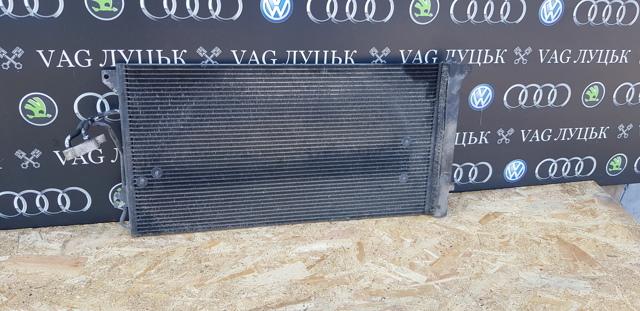 7L0820411G VAG Радиатор кондиционера купить в Кривой Рог