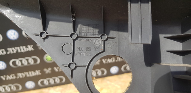 7L0881328 VAG купить в Львов