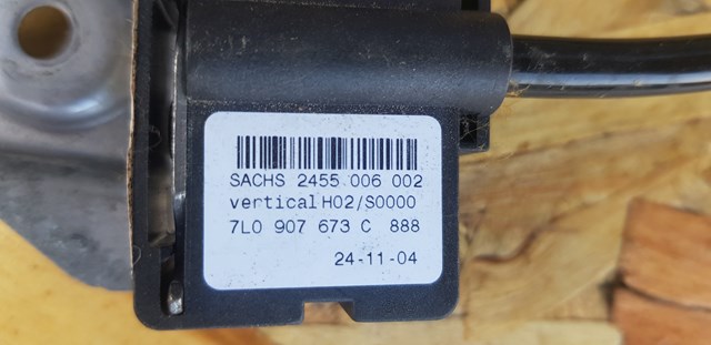 7L0907673C Датчик ESP купить Ужгород