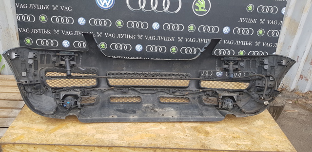 VAG 7L6807221 Бампер передний в наличии Запорожье