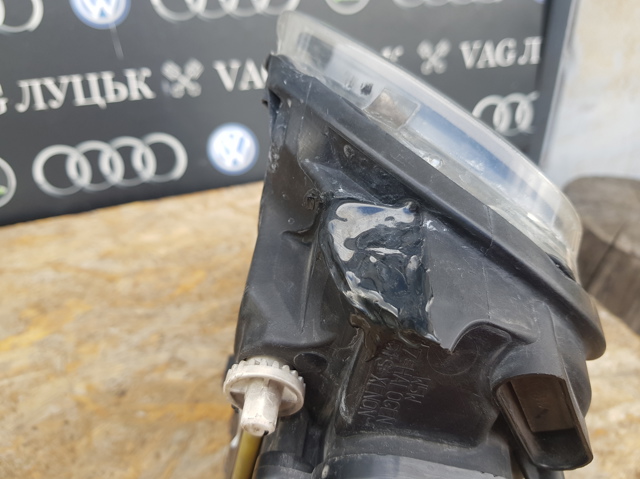 7L6941017BN VAG Фара левая купить в Чернигов