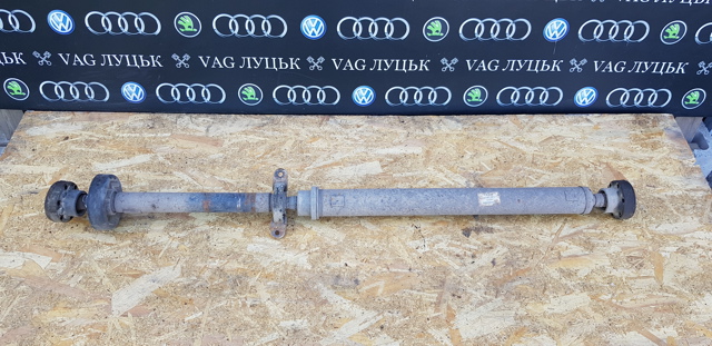 Вал карданный задний в сборе 7L8521102C VAG