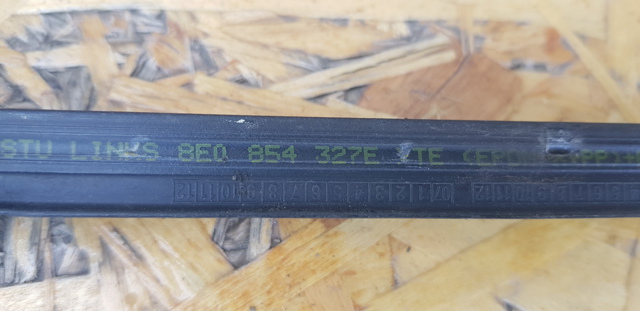 8E0854327E VAG Молдинг лобового стекла левый купить в Каменское