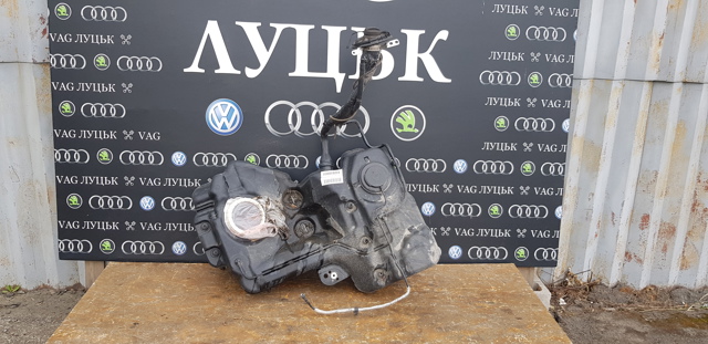 Б/бак 8K0201085 VAG