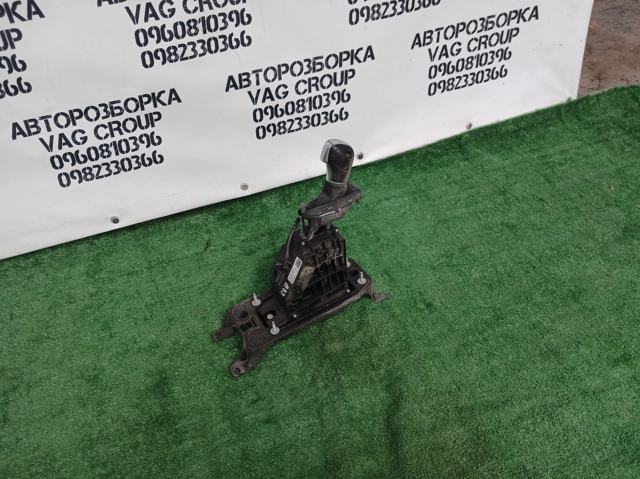 Селектор коробки передач 5QH713025R VAG