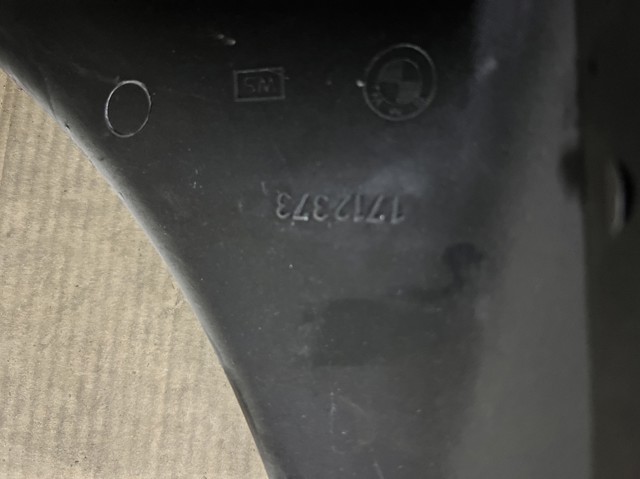 BMW 17111712373 Диффузор радиатора в наличии Житомир
