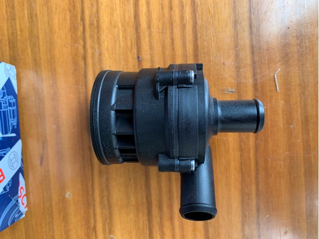 BOSCH 0392023004 Дополнительная помпа в наличии Харьков
