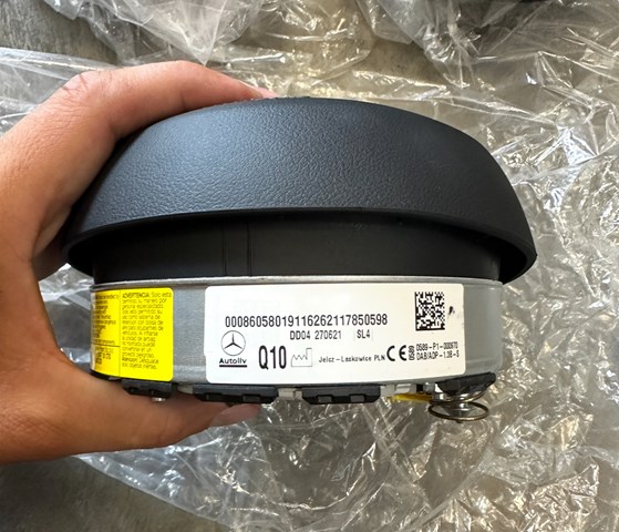 0008605801 MERCEDES Подушка безопасности водителя купить в Хмельницкий