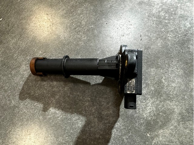 Датчик уровня масла двигателя Mercedes Sprinter 2 3,5-t