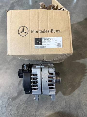 Автомобильный генератор A0009063903 MERCEDES