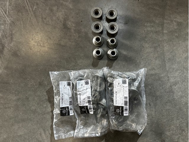 Гайка колесная A0009905353 MERCEDES