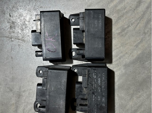 A0285454032 MERCEDES Реле свечей накала купить в Сумы