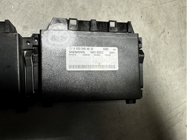 A0305454632 MERCEDES Регулятор оборотов вентилятора купить в Тернополь