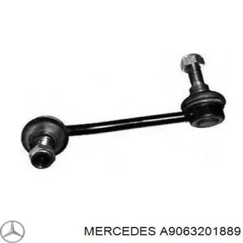 Тяжка стабилизатора, переднего, правая A9063201889 MERCEDES