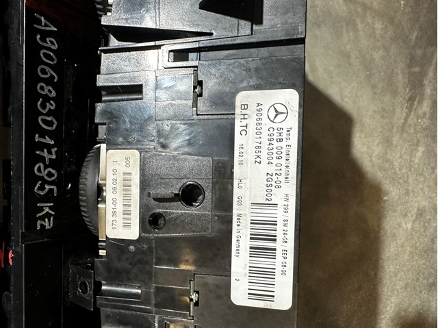 MERCEDES A9068301785 Блок управления кондиционером в наличии Кривой Рог