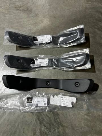 MERCEDES A90688501229B51 в наличии Ирпень