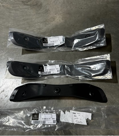 9068850122 MERCEDES купить в Ровно