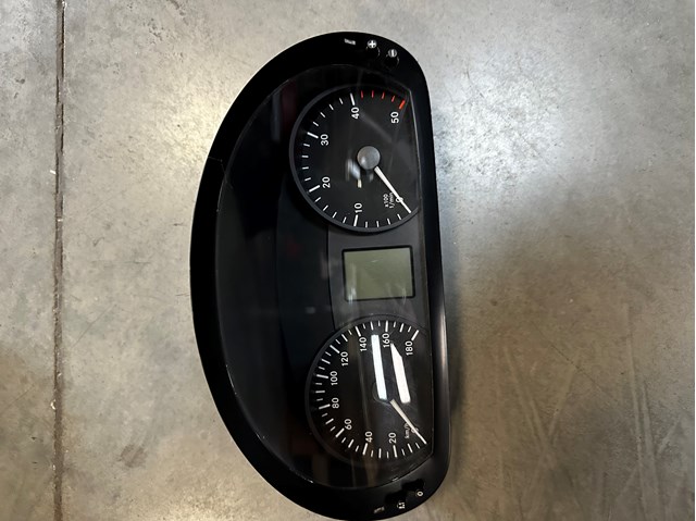 Приборная доска A9069000304 MERCEDES