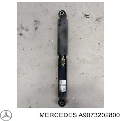 Амортизационная стойка задняя A9073202800 MERCEDES