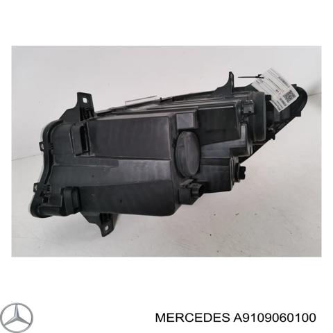Вставка фары правой A9109060100 MERCEDES