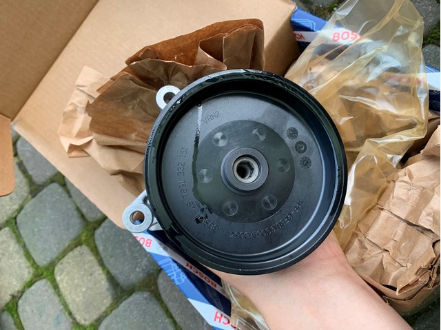 BOSCH KS00000633 Насос ГУР в наличии Ровно