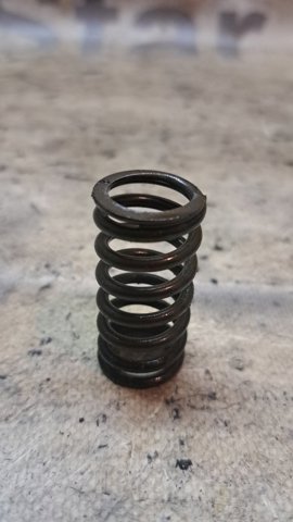 036109623N VAG Пружина клапана купить в Чернигов
