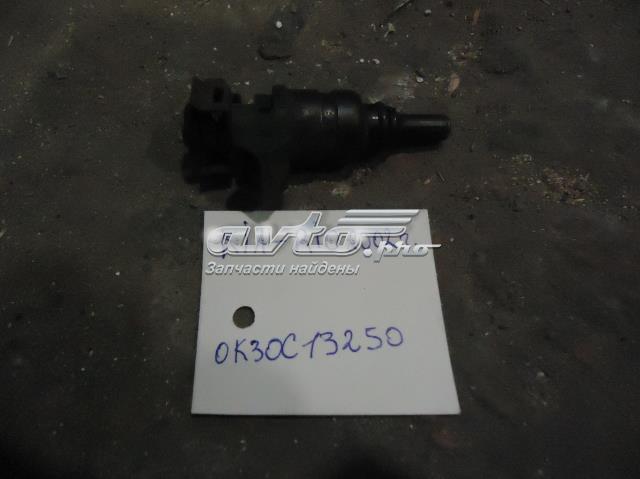 0K30C13250 Форсунка впрыска топлива купить Тернополь