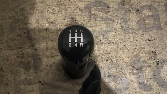 1151765 Рукоятка рычага КПП купить Украина