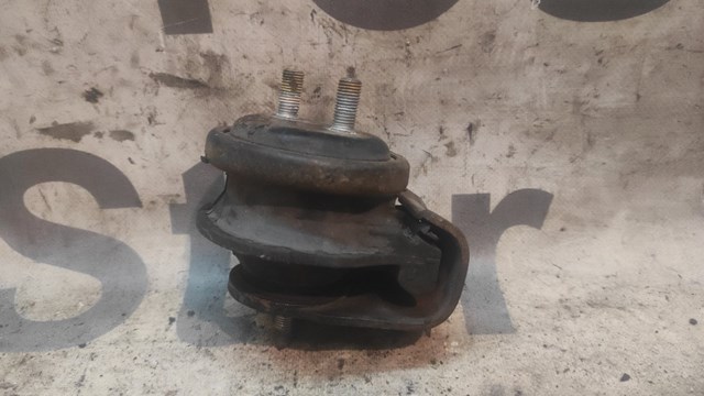 1161065J01 SUZUKI Подушка (опора) двигателя левая/правая купить в Украина