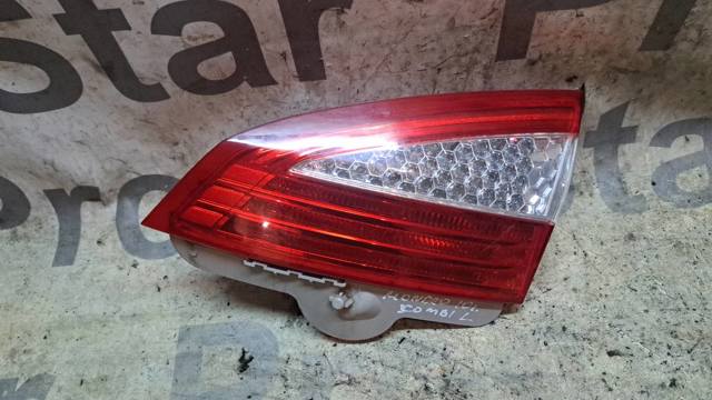 1486767 FORD Фонарь задний правый внутренний купить в Киев