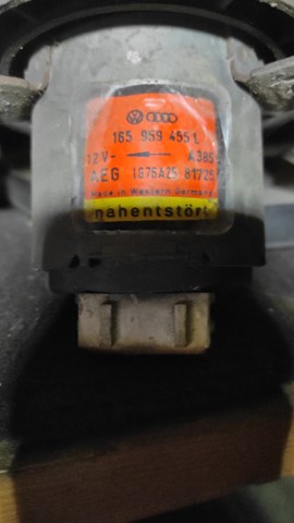 Электровентилятор охлаждения в сборе (мотор+крыльчатка) правый 165959455L
