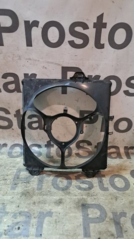 Диффузор радиатора кондиционера 1671128180 TOYOTA