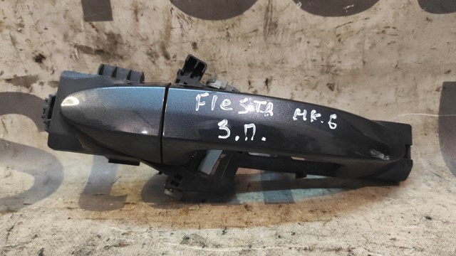 FORD 1755640 Держатель наружной ручки двери задней правой в наличии Одесса