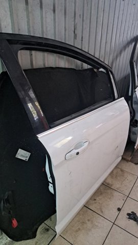 1879660 FORD Дверь передняя правая купить в Полтава