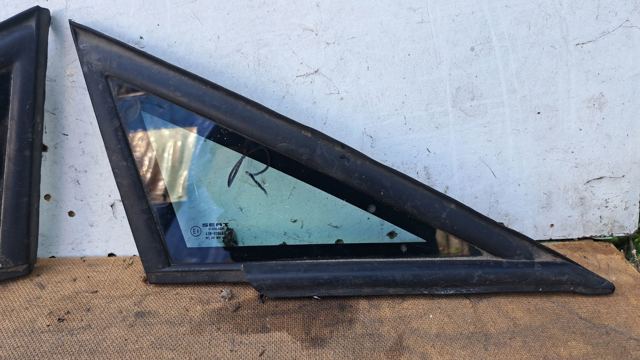 1P0845412A5AP VAG Стекло-форточка двери передней правой купить в Каменское