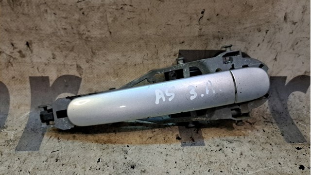 1Z0839885A VAG Держатель наружной ручки двери задней левой купить в Одесса