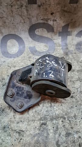 2183022400 Hyundai/Kia Подушка (опора) двигателя правая