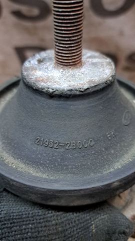 HYUNDAI 219302B000 Подушка (опора) двигателя задняя в наличии Хмельницкий