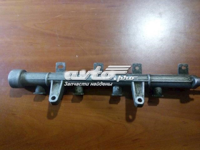 HYUNDAI 3530426610 Распределитель топлива (рампа) в наличии Черкассы