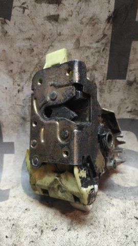 4057982 FORD Замок водительской двери купить в Днепр