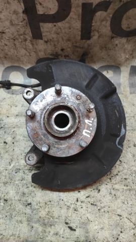 SUZUKI 4515180J52 Цапфа (поворотный кулак) передний левый в наличии Хмельницкий