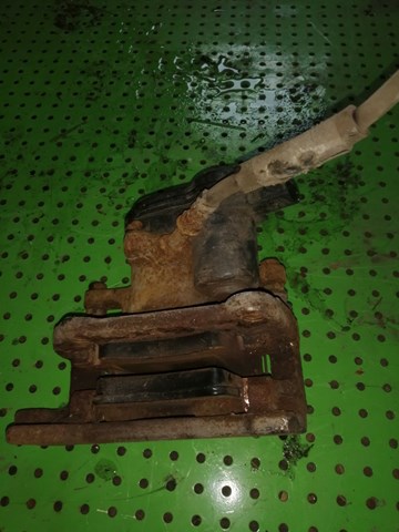 4F0615404A VAG Суппорт тормозной задний правый купить в Николаев