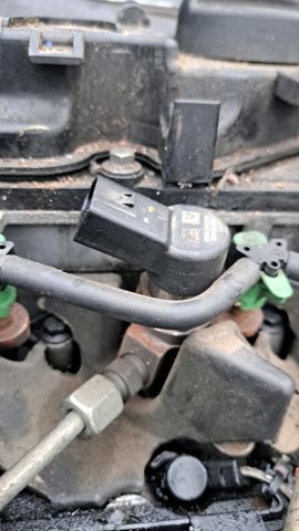 50274V05 FORD Форсунка впрыска топлива купить в Николаев