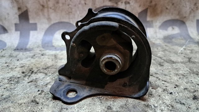 50805S04000 HONDA Правая подушка двигателя купить в Хмельницкий