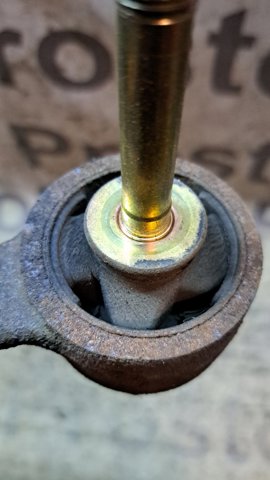 TOYOTA 5238042071 Кронштейн (траверса) заднего редуктора передняя в наличии Сумы